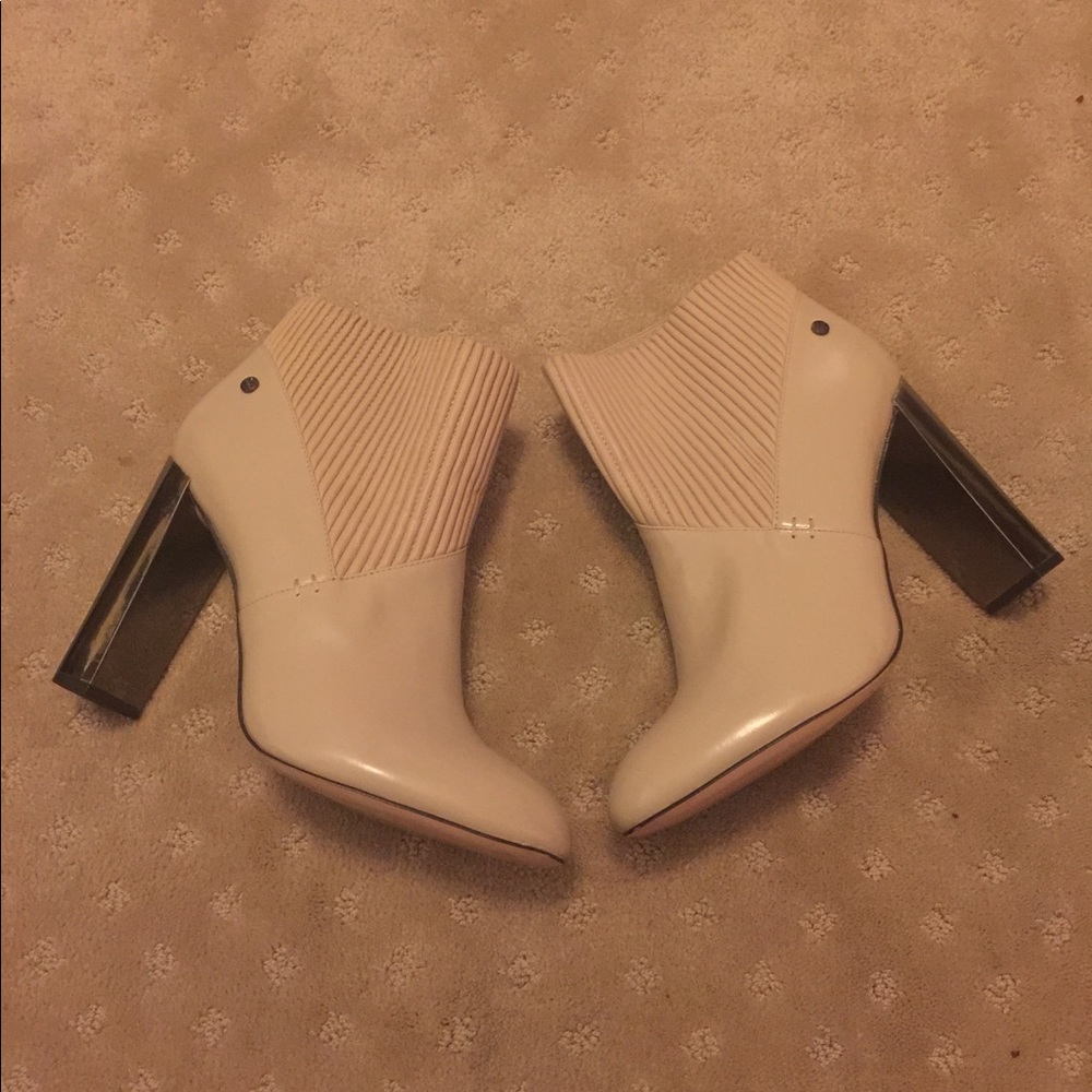 Booties - Picture 7 of 8